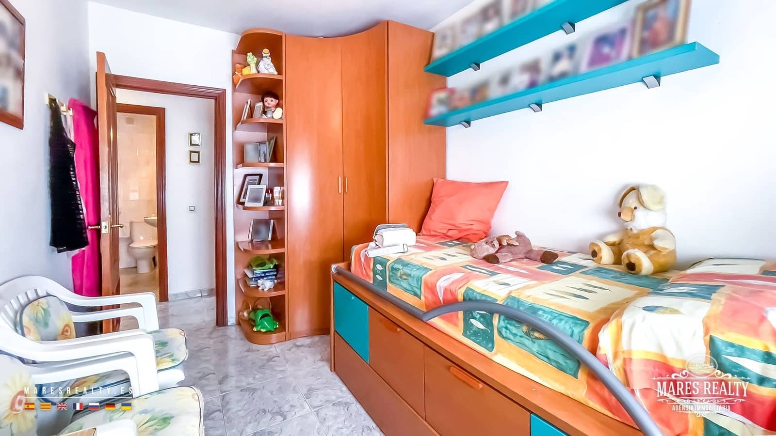 3 bedroom Flat for sale in Lloret de Mar with pool garage - € 330,000 (Ref: 9062099)