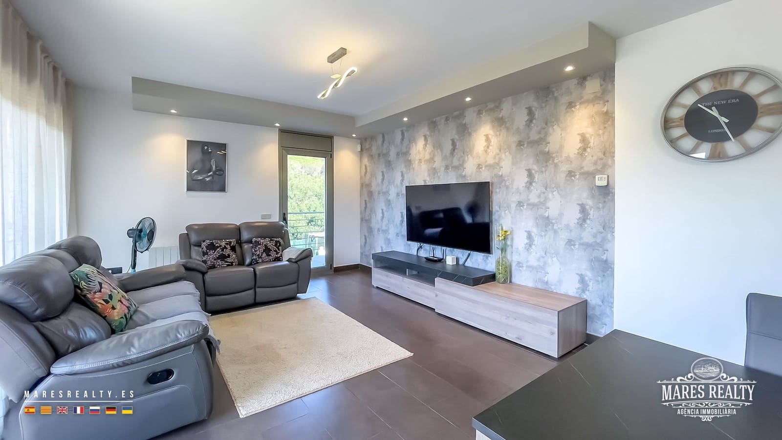 4 soverom Villa til salgs i Lloret de Mar med svømmebasseng garasje - € 590 000 (Ref: 9062100)