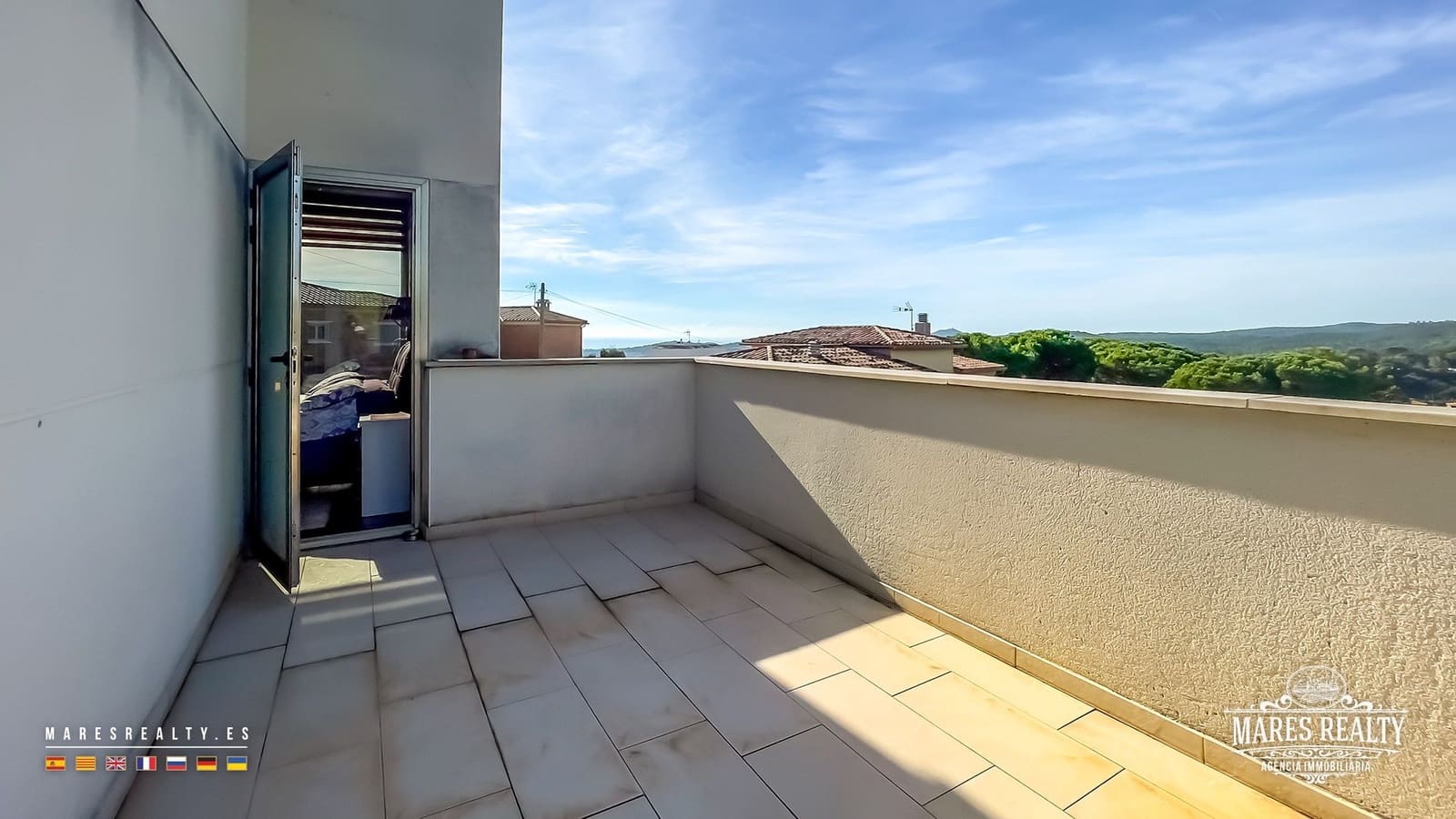 4 soverom Villa til salgs i Lloret de Mar med svømmebasseng garasje - € 590 000 (Ref: 9062100)