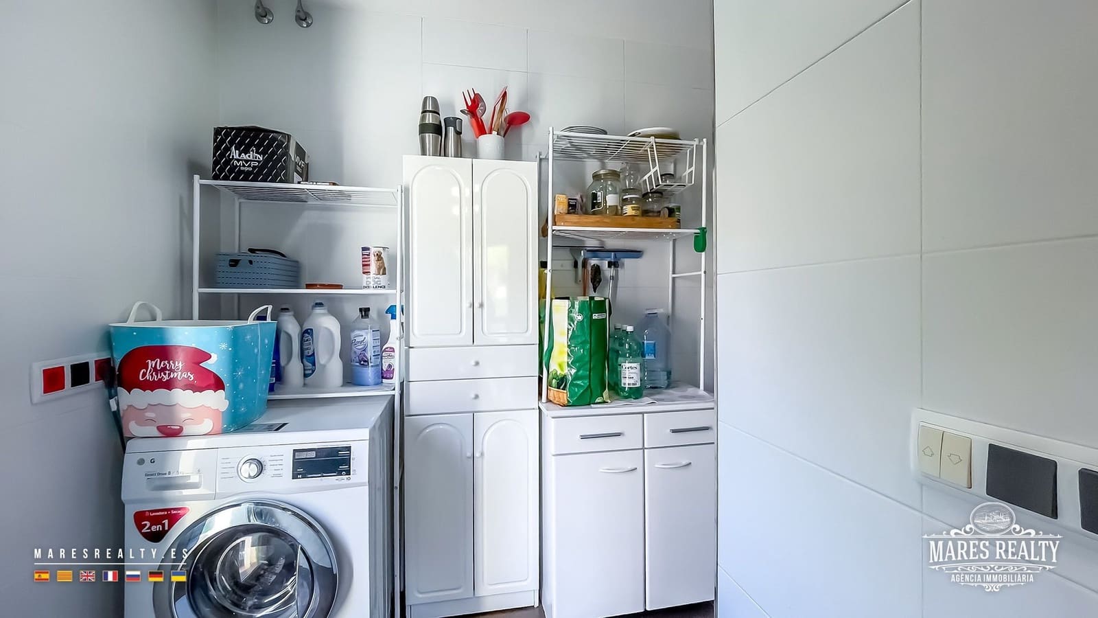 4 soverom Villa til salgs i Lloret de Mar med svømmebasseng garasje - € 590 000 (Ref: 9062100)