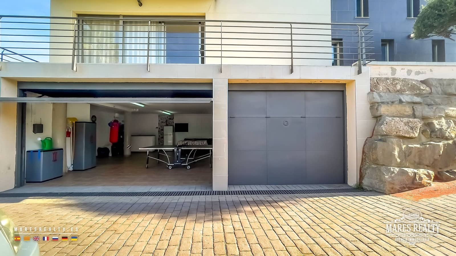 4 soverom Villa til salgs i Lloret de Mar med svømmebasseng garasje - € 590 000 (Ref: 9062100)