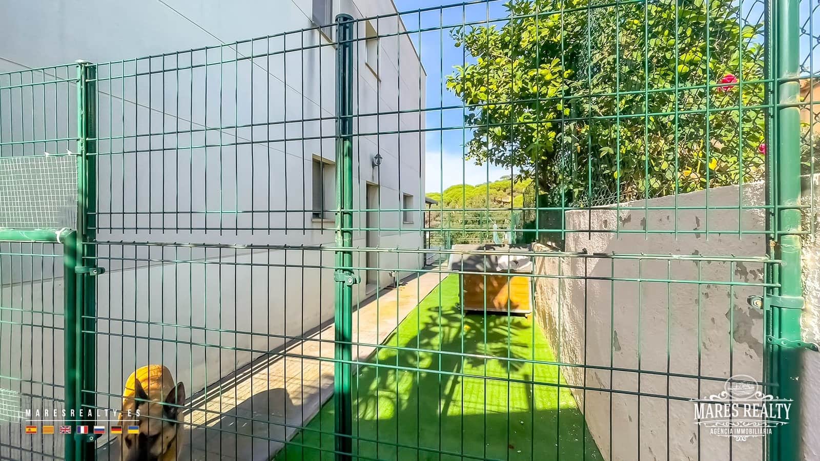 4 soverom Villa til salgs i Lloret de Mar med svømmebasseng garasje - € 590 000 (Ref: 9062100)