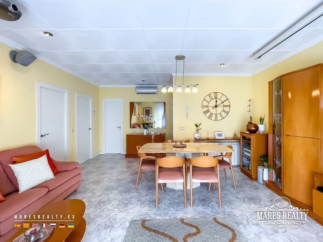 5 bedroom Semi-detached Villa for sale in Lloret de Mar with garage - € 625,000 (Ref: 9100463)