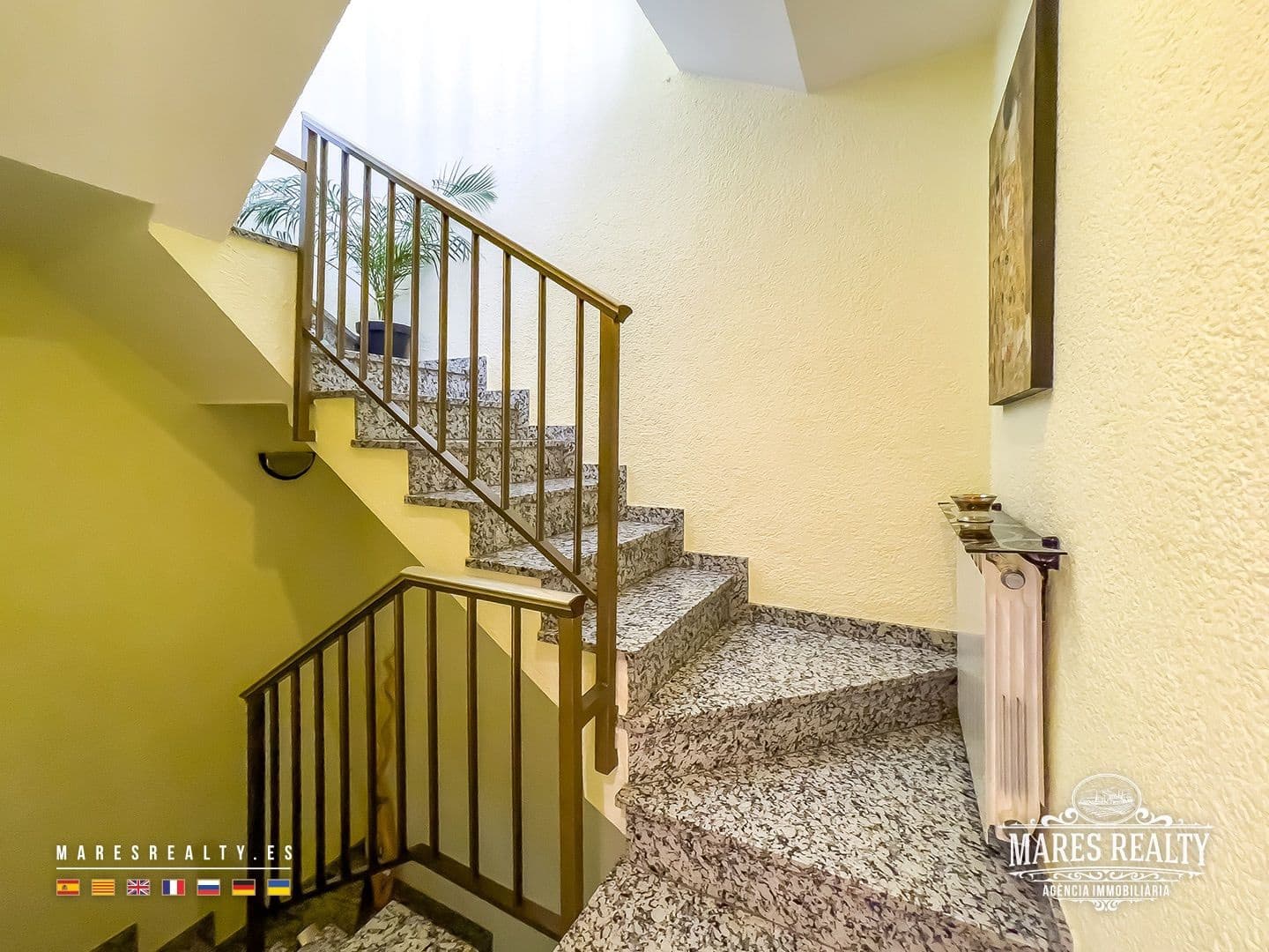 5 soveværelse Semi-Rækkehus til salg i Lloret de Mar med garage - € 625.000 (Ref: 9100463)