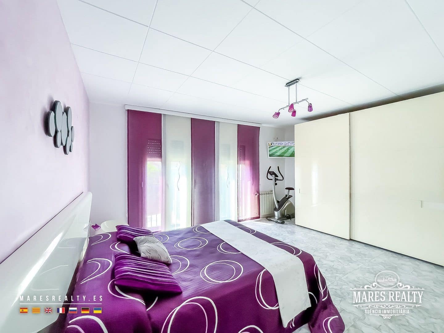 5 soveværelse Semi-Rækkehus til salg i Lloret de Mar med garage - € 625.000 (Ref: 9100463)