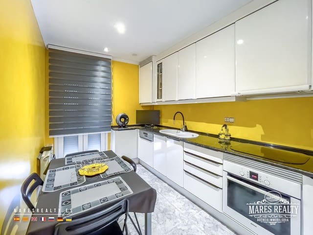 5 bedroom Semi-detached Villa for sale in Lloret de Mar with garage - € 625,000 (Ref: 9100463)