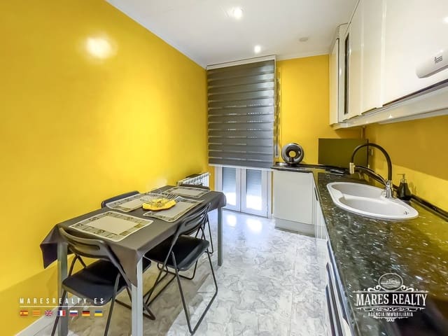 5 bedroom Semi-detached Villa for sale in Lloret de Mar with garage - € 625,000 (Ref: 9100463)