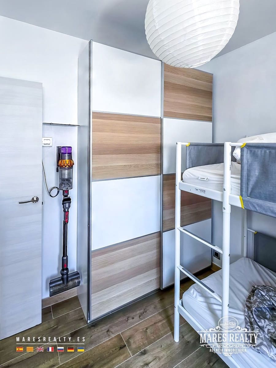 5 bedroom Villa for sale in Lloret de Mar with pool garage - € 415,000 (Ref: 9133989)