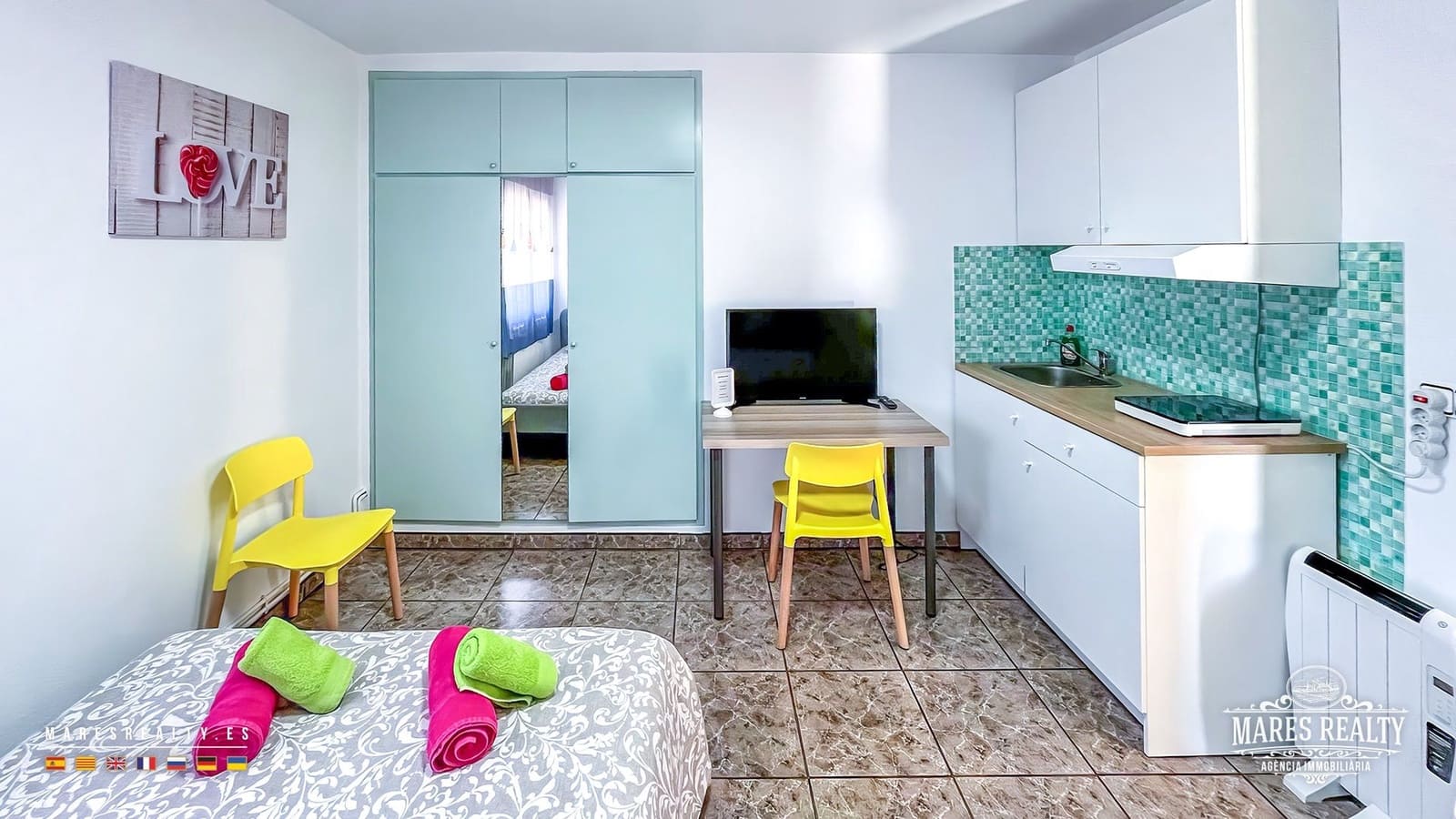 5 bedroom Villa for sale in Lloret de Mar with pool garage - € 415,000 (Ref: 9133989)