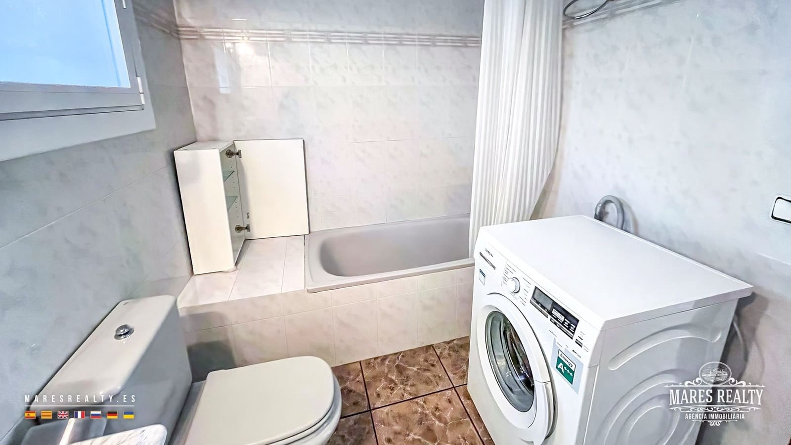 5 bedroom Villa for sale in Lloret de Mar with pool garage - € 415,000 (Ref: 9133989)