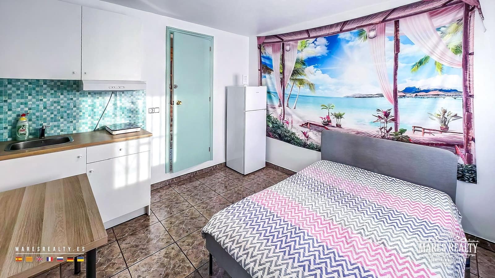 5 bedroom Villa for sale in Lloret de Mar with pool garage - € 415,000 (Ref: 9133989)