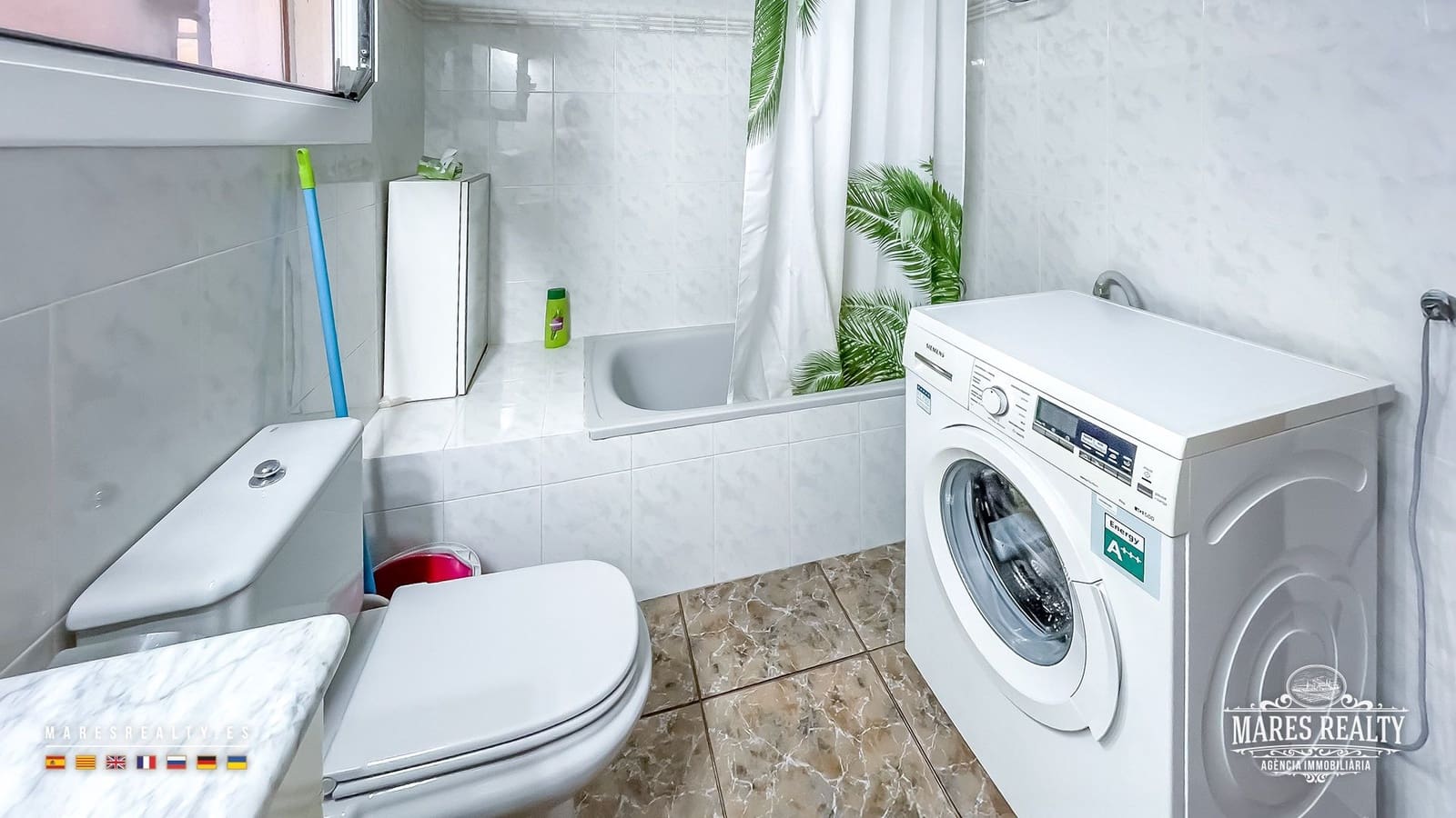 5 bedroom Villa for sale in Lloret de Mar with pool garage - € 415,000 (Ref: 9133989)