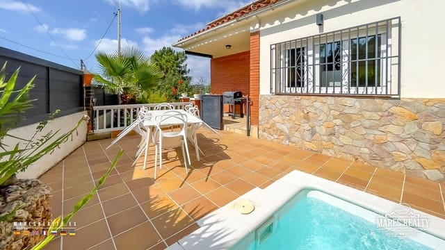 5 soverom Villa til salgs i Lloret de Mar med svømmebasseng garasje - € 415 000 (Ref: 9133989)