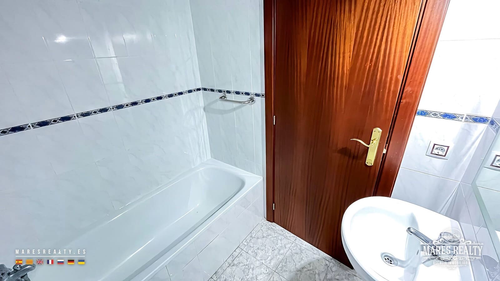 3 soveværelse Penthouse til salg i Lloret de Mar med swimmingpool garage - € 259.000 (Ref: 9145210)