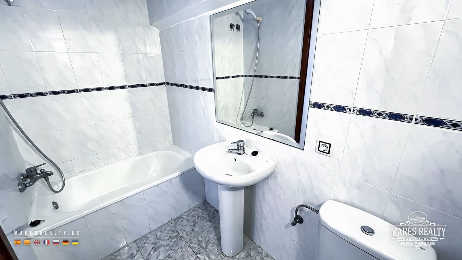 3 soveværelse Penthouse til salg i Lloret de Mar med swimmingpool garage - € 259.000 (Ref: 9145210)