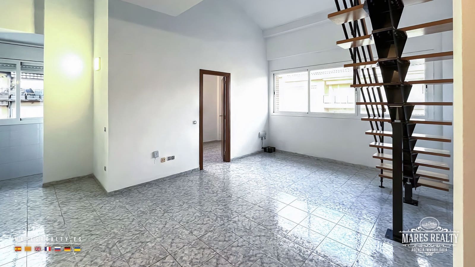 3 soveværelse Penthouse til salg i Lloret de Mar med swimmingpool garage - € 259.000 (Ref: 9145210)