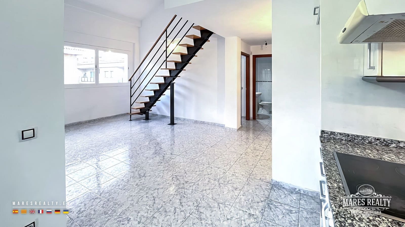 3 soveværelse Penthouse til salg i Lloret de Mar med swimmingpool garage - € 259.000 (Ref: 9145210)