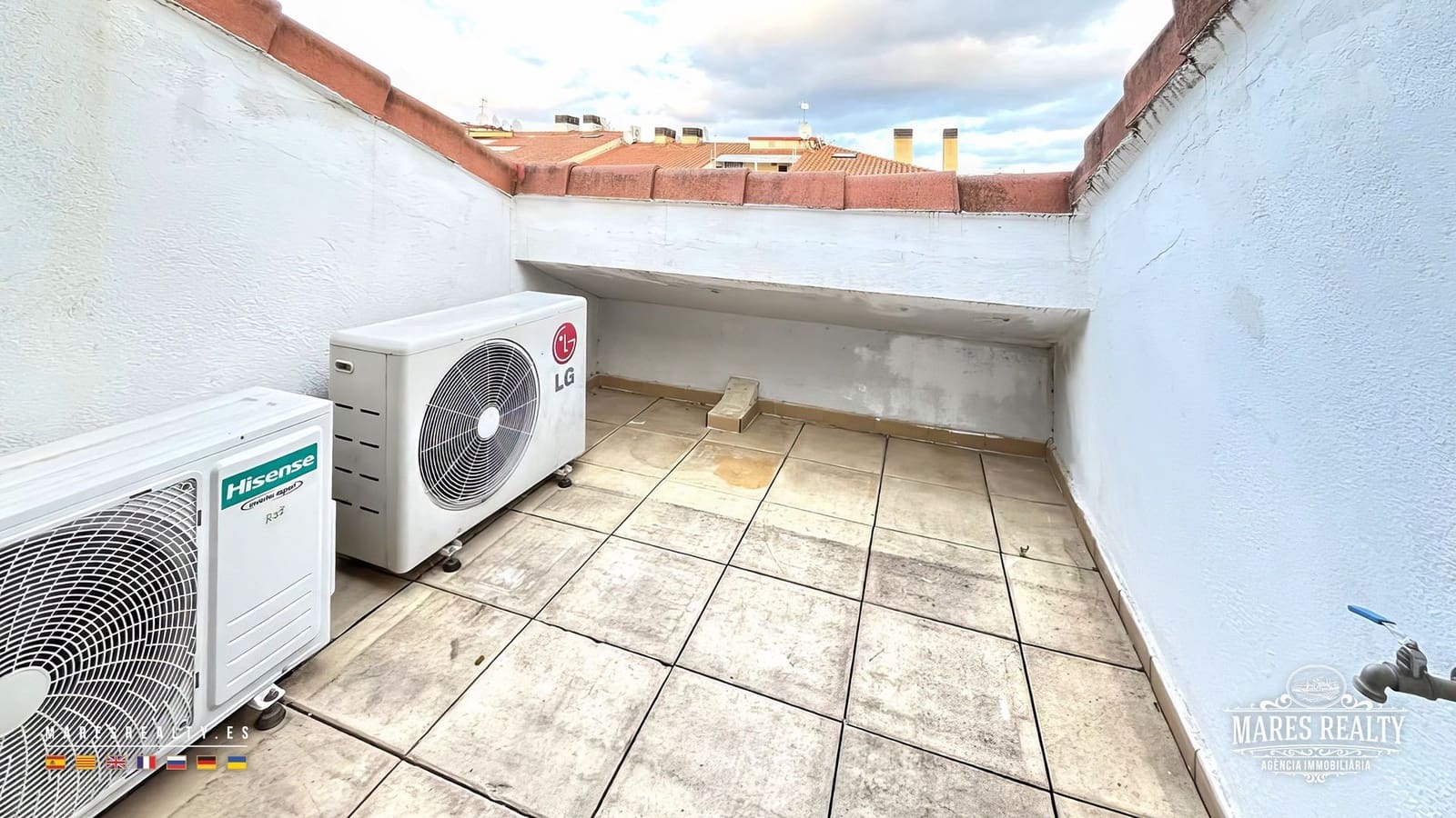 3 soveværelse Penthouse til salg i Lloret de Mar med swimmingpool garage - € 259.000 (Ref: 9145210)