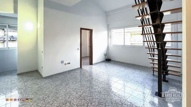 3 soveværelse Penthouse til salg i Fenals, Lloret de Mar med swimmingpool garage - € 259.000 (Ref: 9145210)