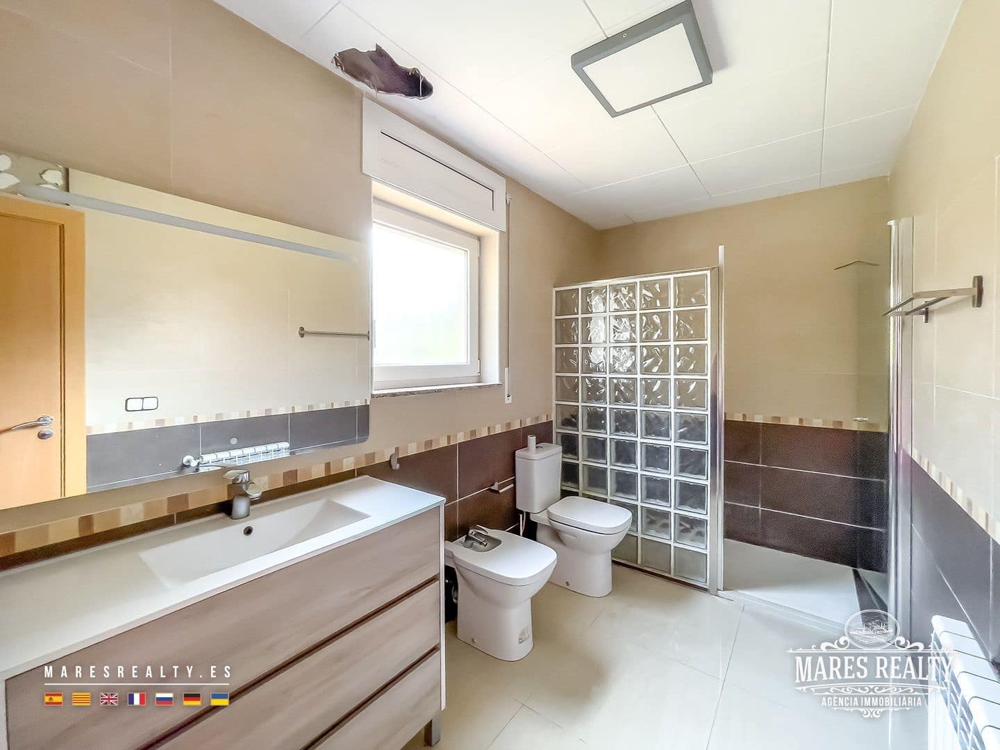 4 soveværelse Villa til salg i Lloret de Mar med swimmingpool garage - € 392.000 (Ref: 9146738)