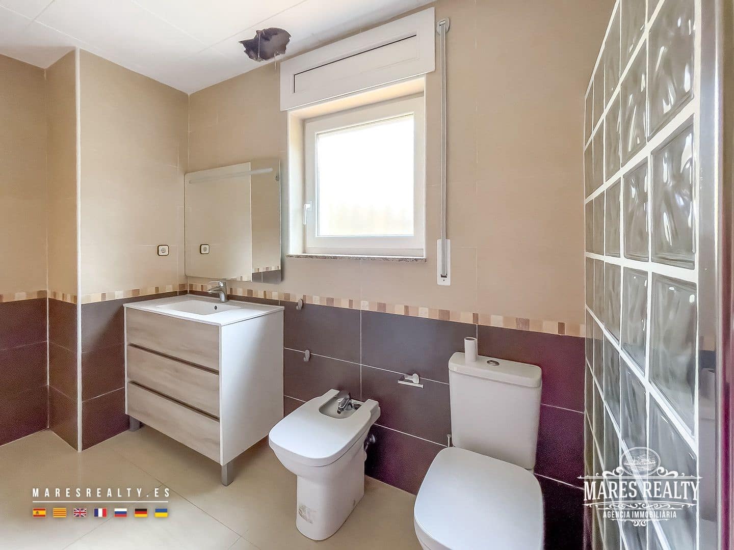 4 soveværelse Villa til salg i Lloret de Mar med swimmingpool garage - € 392.000 (Ref: 9146738)