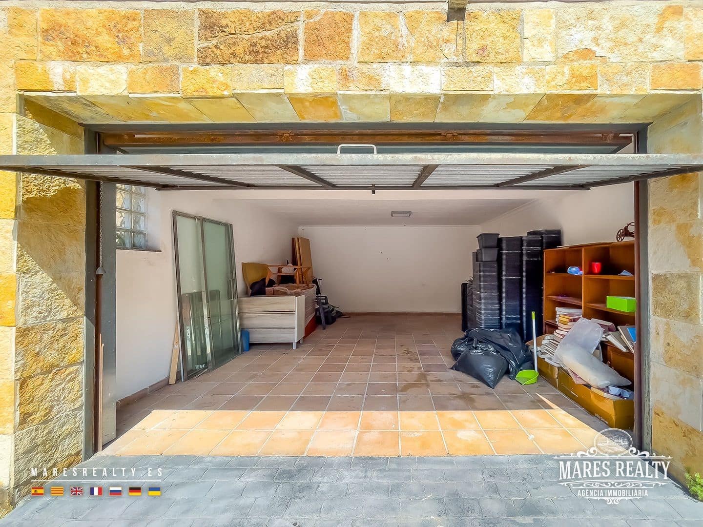 4 soveværelse Villa til salg i Lloret de Mar med swimmingpool garage - € 392.000 (Ref: 9146738)