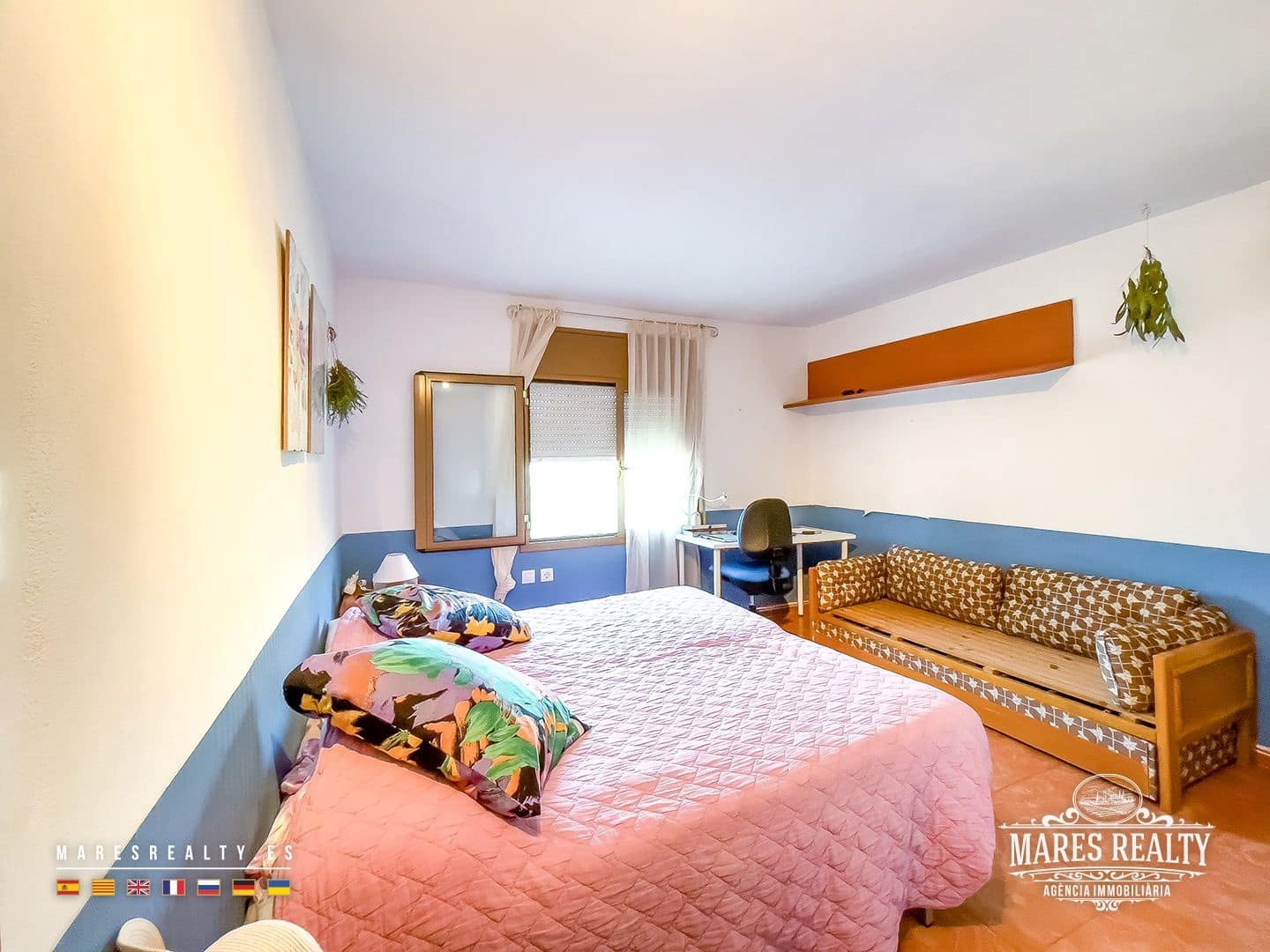 4 soveværelse Villa til salg i Lloret de Mar med swimmingpool garage - € 350.000 (Ref: 9153598)