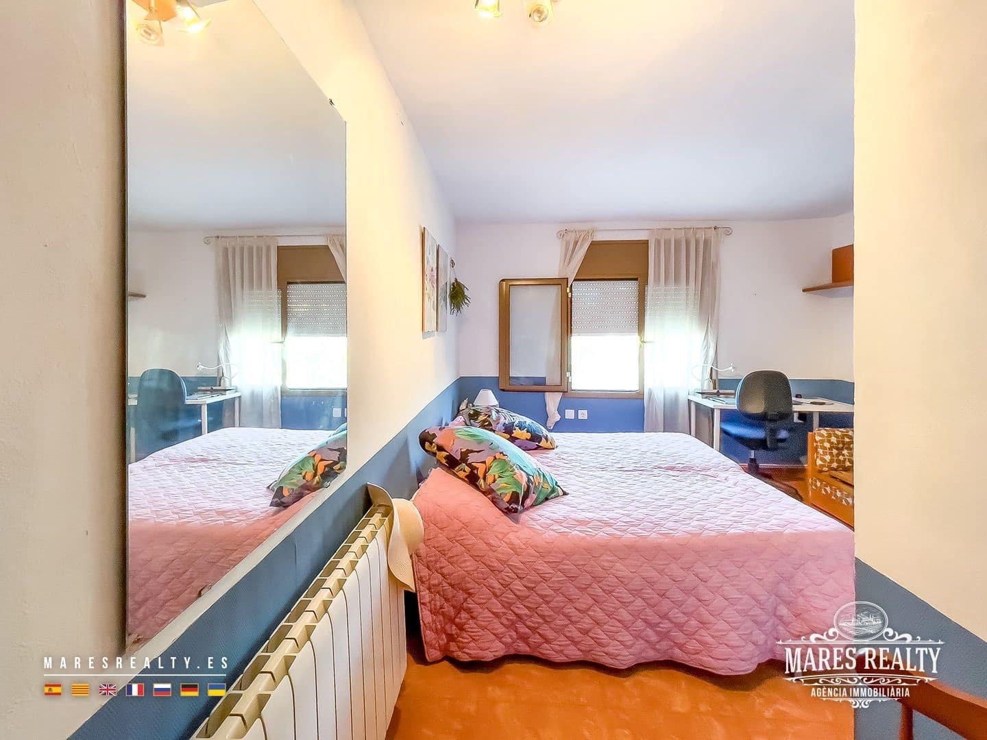 4 soveværelse Villa til salg i Lloret de Mar med swimmingpool garage - € 350.000 (Ref: 9153598)