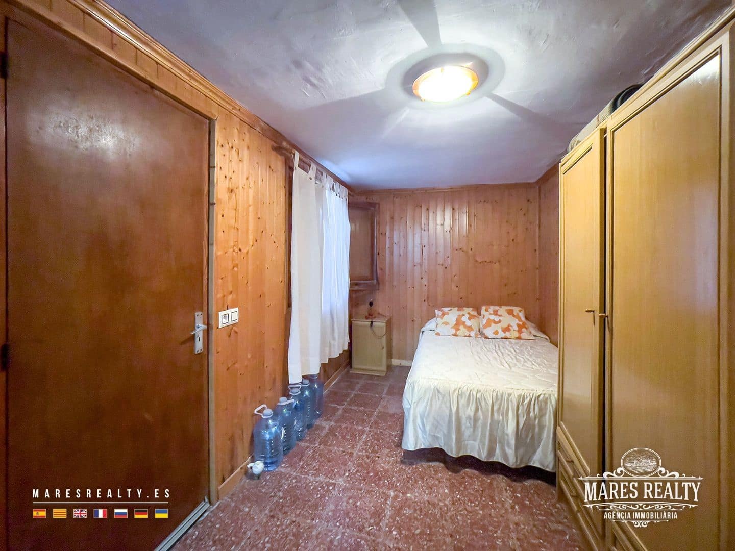 4 soveværelse Villa til salg i Lloret de Mar med swimmingpool garage - € 350.000 (Ref: 9153598)