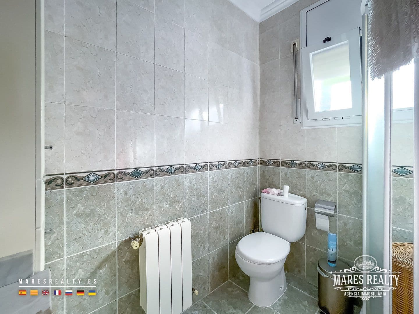 4 soveværelse Villa til salg i Lloret de Mar med swimmingpool garage - € 350.000 (Ref: 9153598)