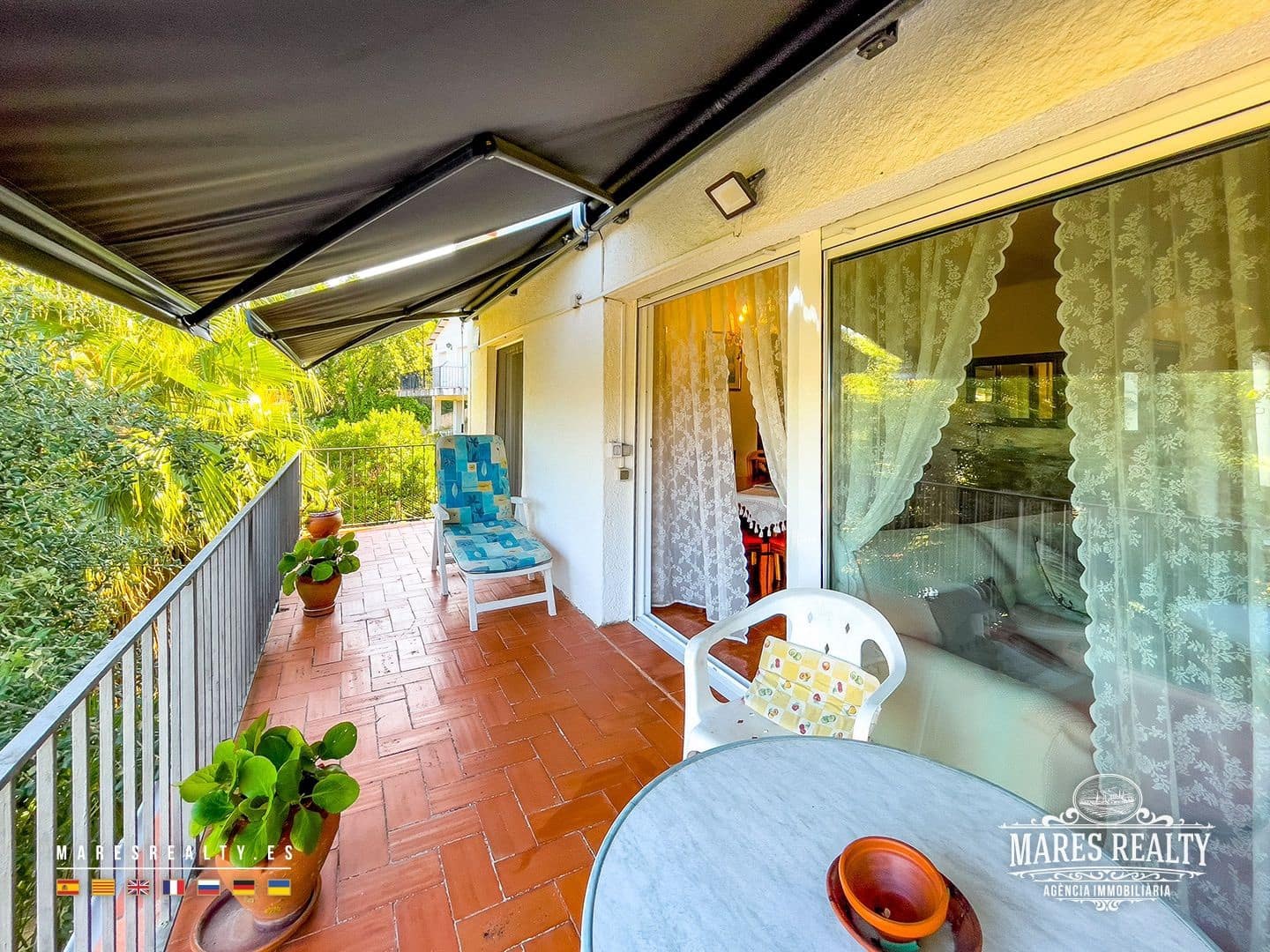 4 soveværelse Villa til salg i Lloret de Mar med swimmingpool garage - € 350.000 (Ref: 9153598)