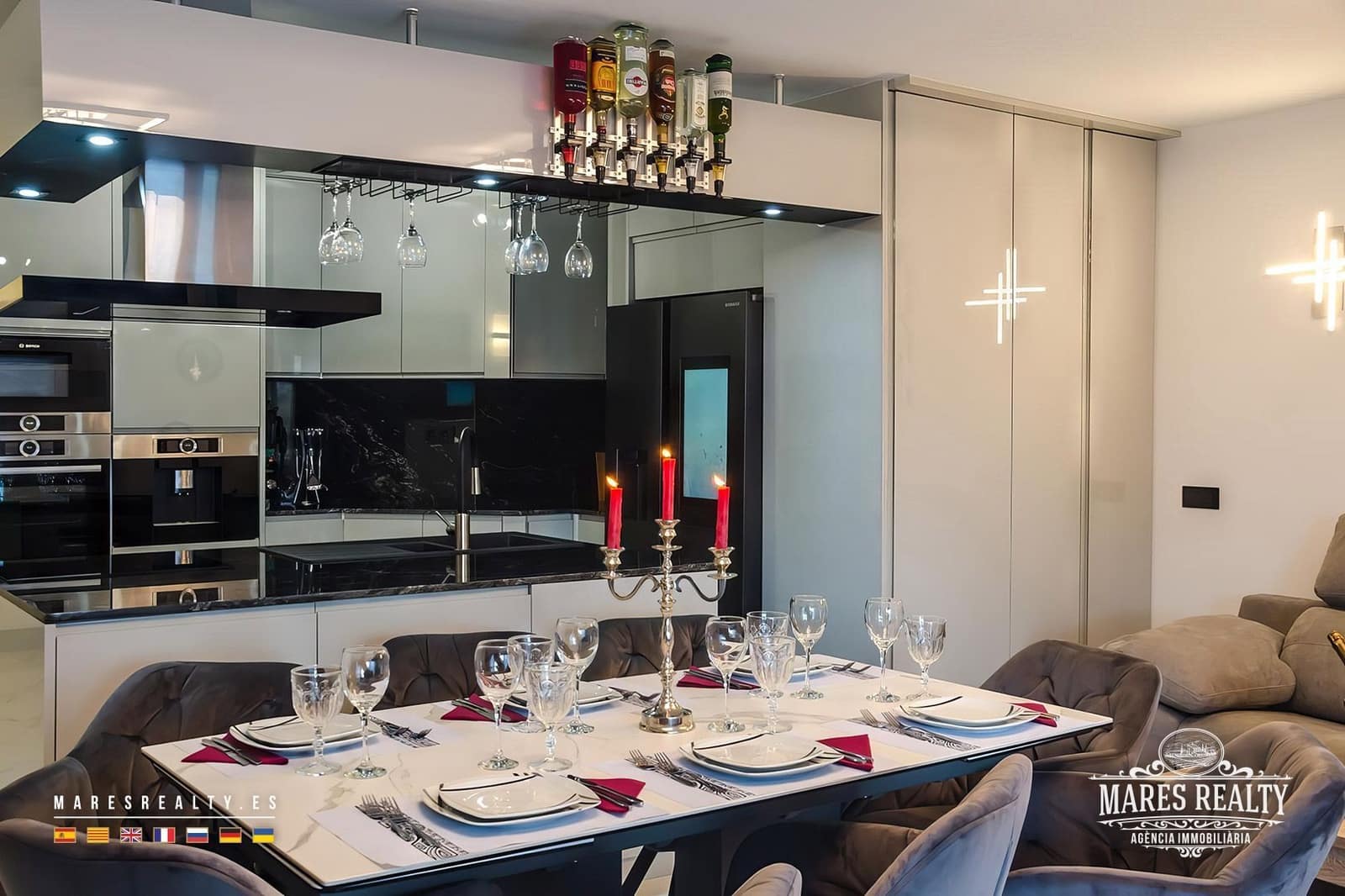 2 bedroom Flat for sale in Lloret de Mar - € 247,000 (Ref: 9160777)