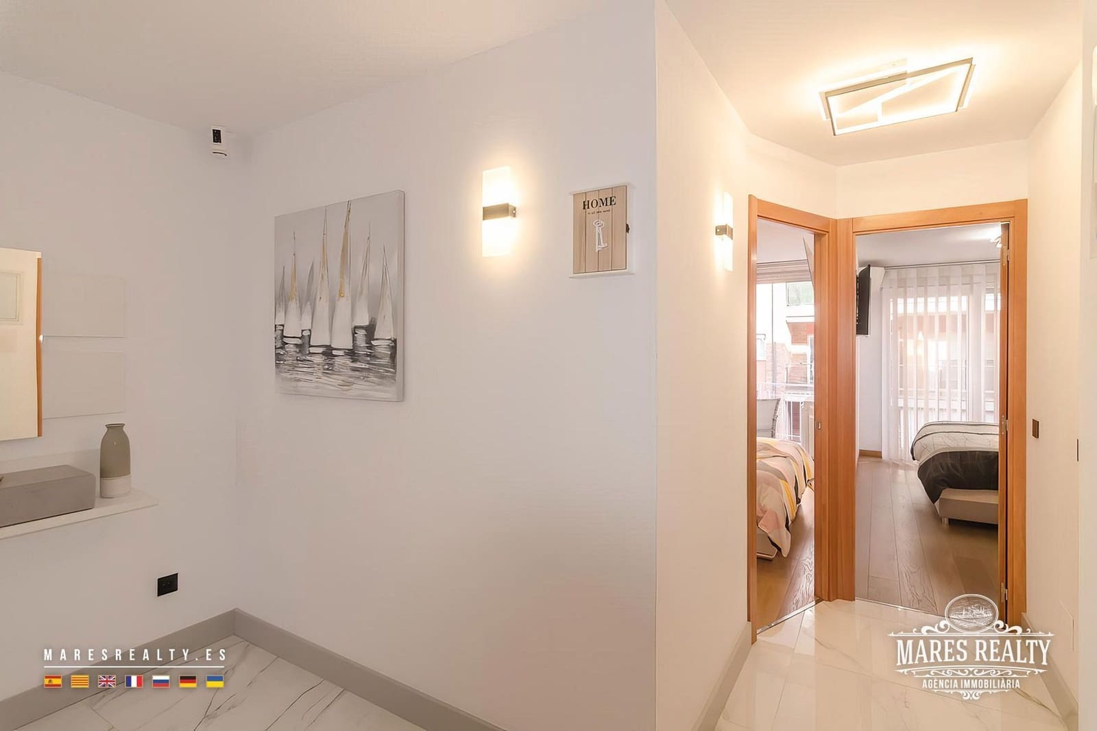 2 bedroom Flat for sale in Lloret de Mar - € 247,000 (Ref: 9160777)