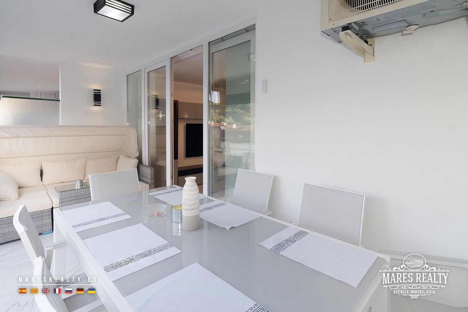 2 bedroom Flat for sale in Lloret de Mar - € 247,000 (Ref: 9160777)