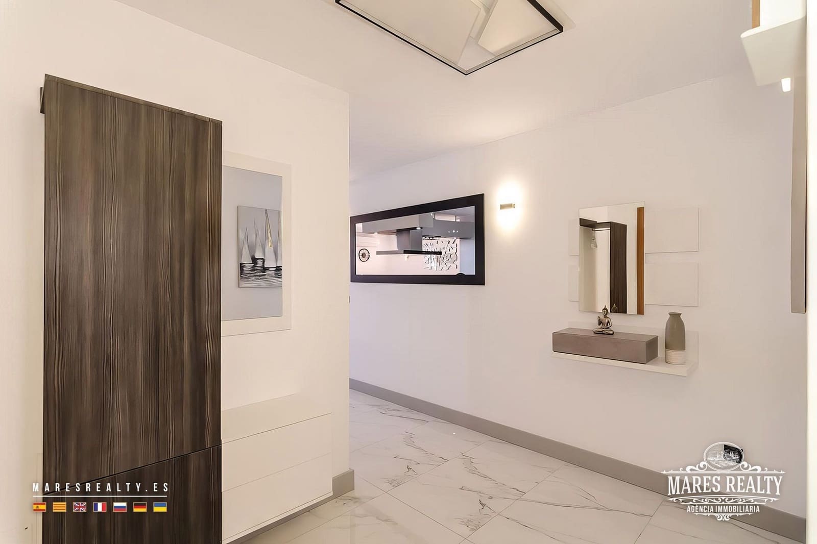 2 bedroom Flat for sale in Lloret de Mar - € 247,000 (Ref: 9160777)