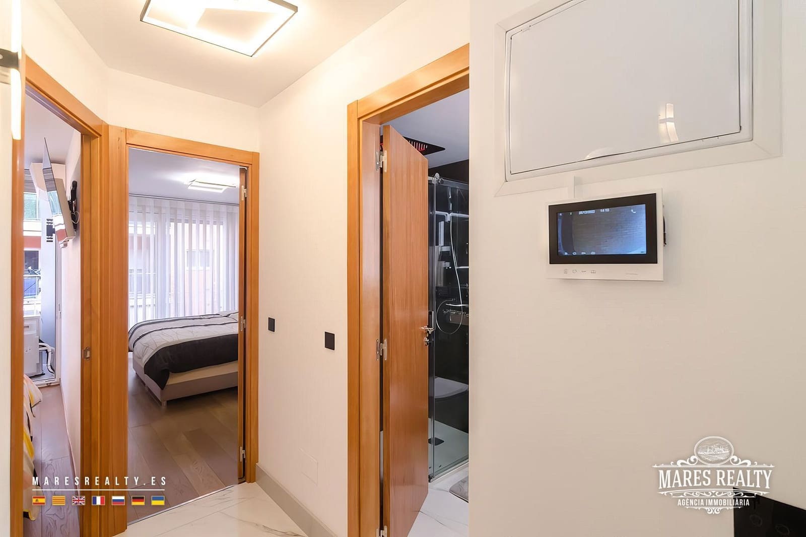 2 bedroom Flat for sale in Lloret de Mar - € 247,000 (Ref: 9160777)