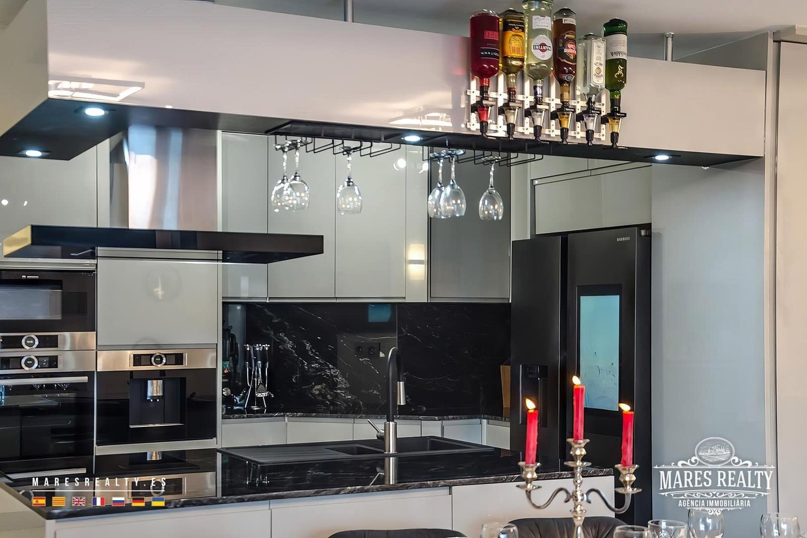 2 bedroom Flat for sale in Lloret de Mar - € 247,000 (Ref: 9160777)