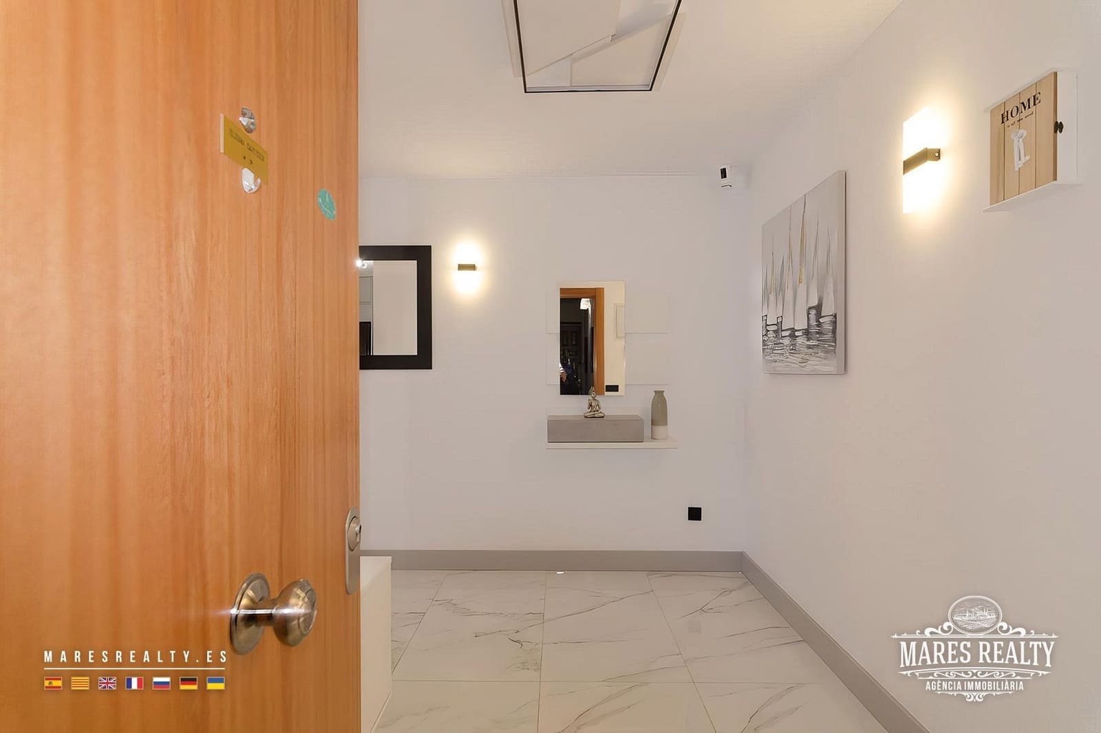2 bedroom Flat for sale in Lloret de Mar - € 247,000 (Ref: 9160777)