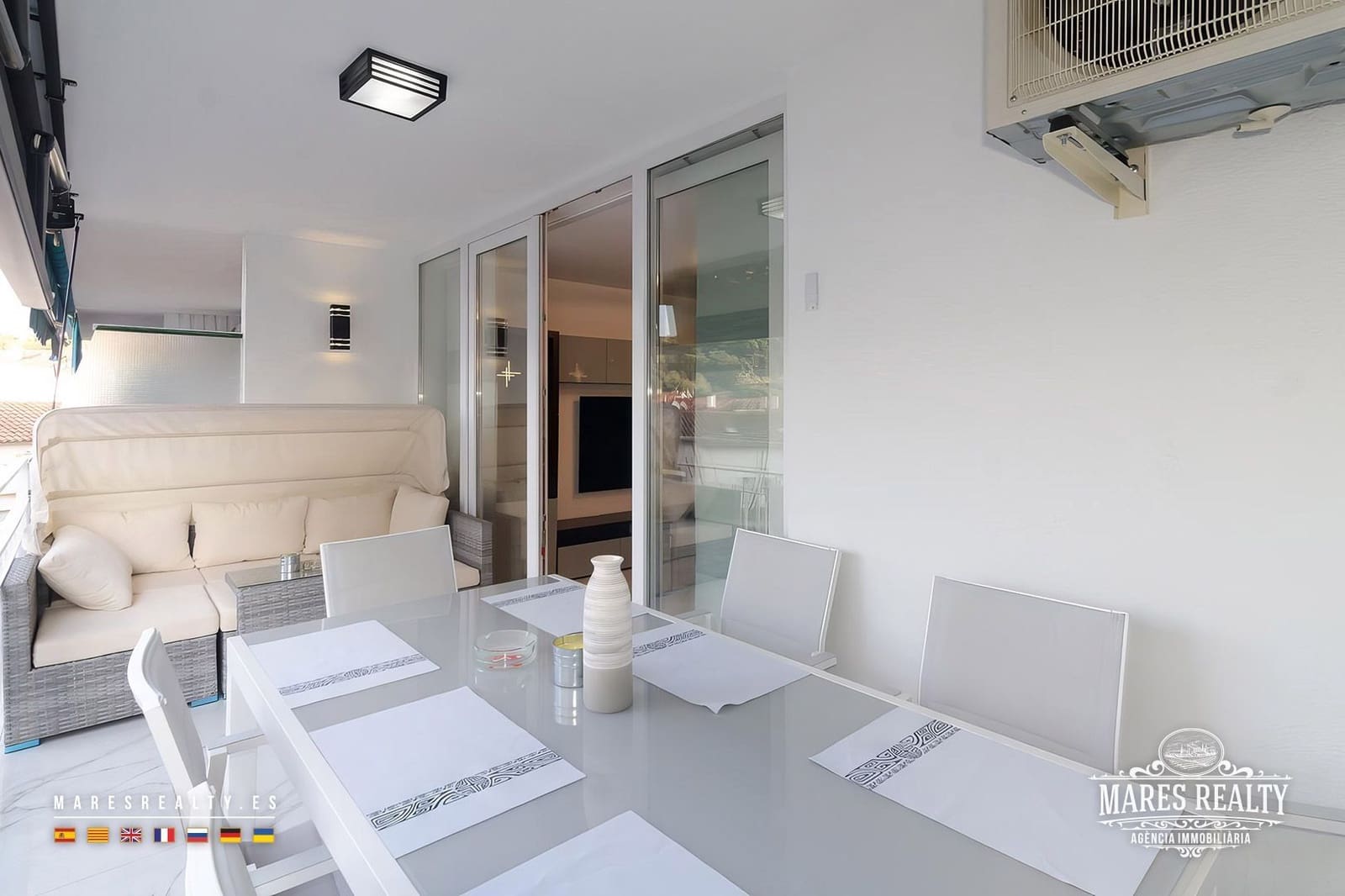 2 bedroom Flat for sale in Lloret de Mar - € 247,000 (Ref: 9160777)