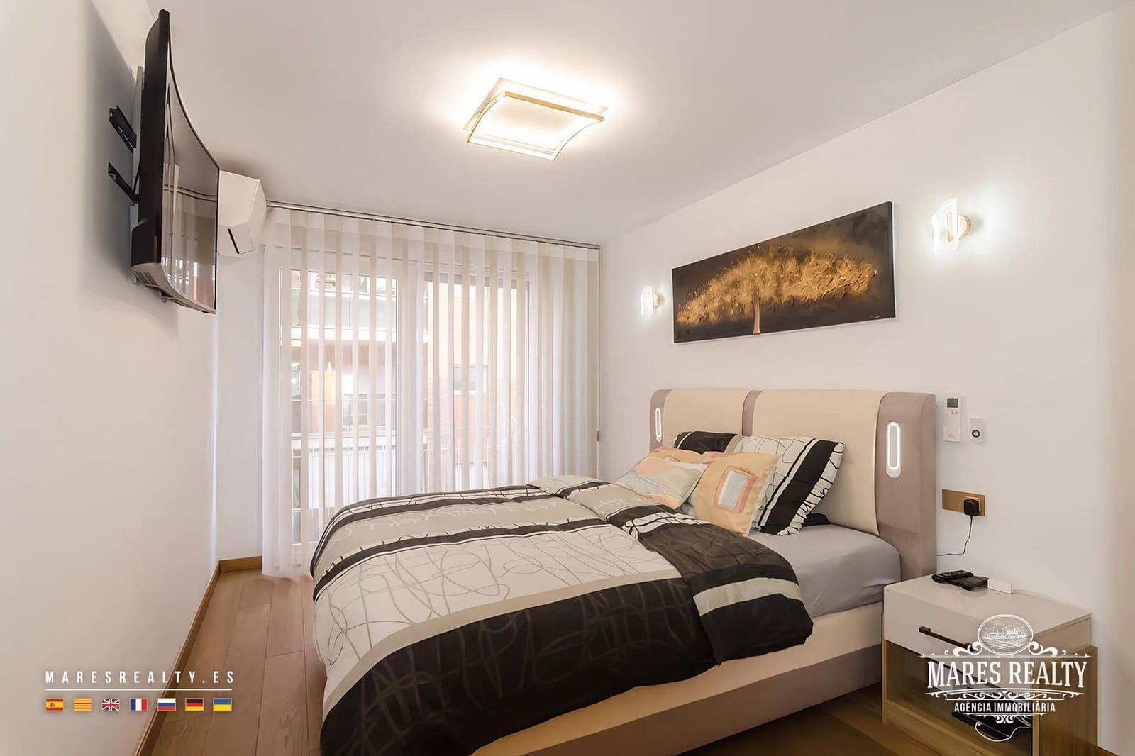 2 bedroom Flat for sale in Lloret de Mar - € 247,000 (Ref: 9160777)