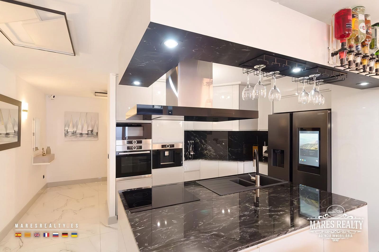 2 bedroom Flat for sale in Lloret de Mar - € 247,000 (Ref: 9160777)