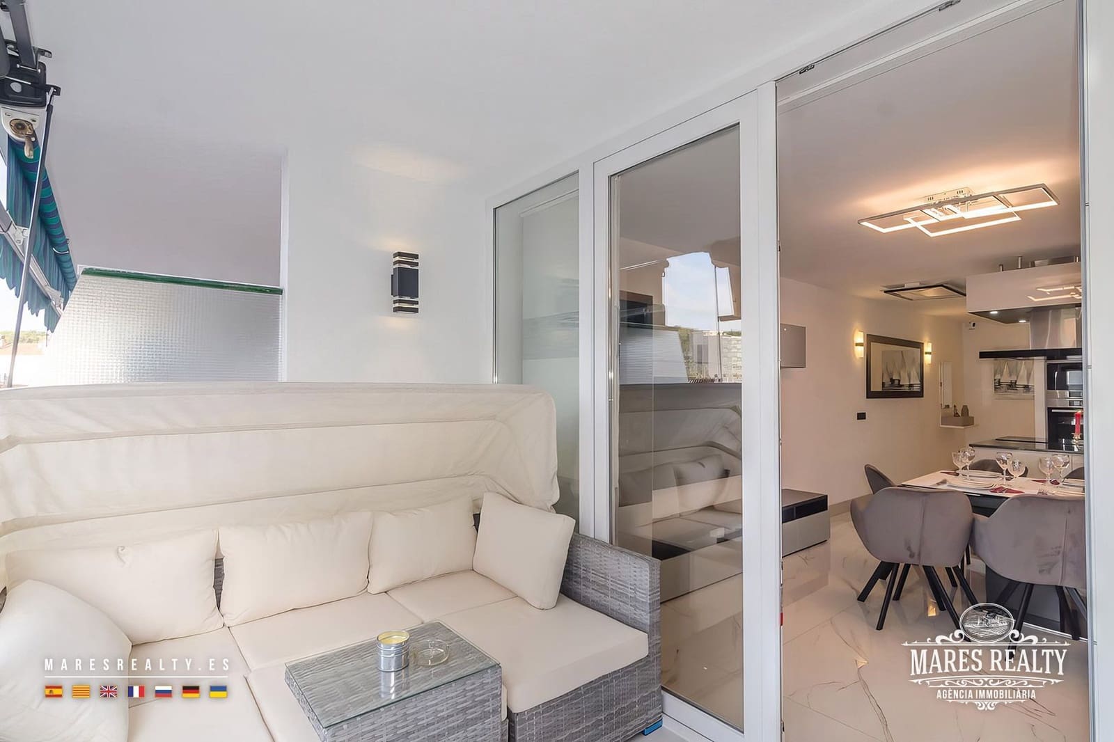 2 bedroom Flat for sale in Lloret de Mar - € 247,000 (Ref: 9160777)