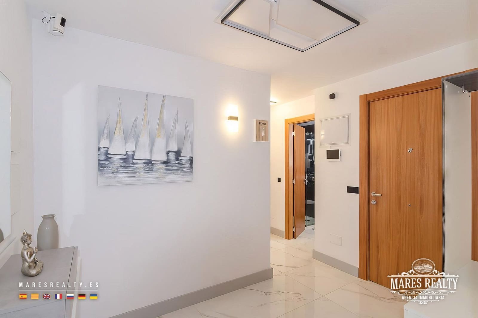 2 bedroom Flat for sale in Lloret de Mar - € 247,000 (Ref: 9160777)