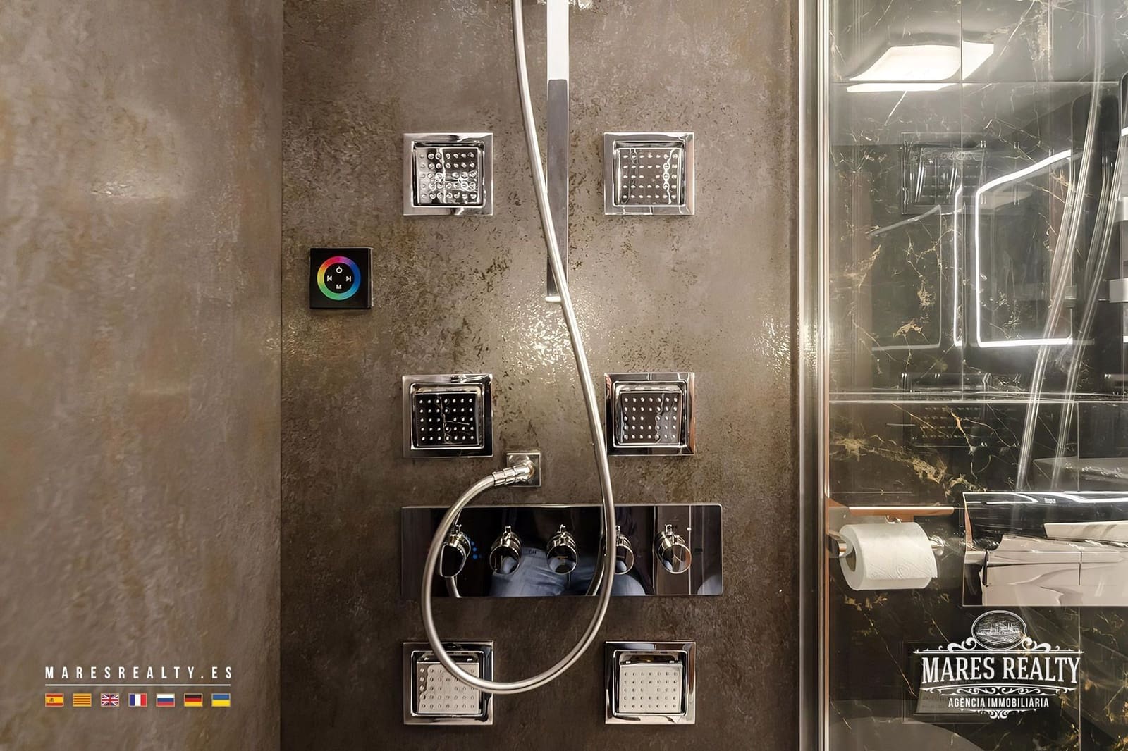 2 bedroom Flat for sale in Lloret de Mar - € 247,000 (Ref: 9160777)