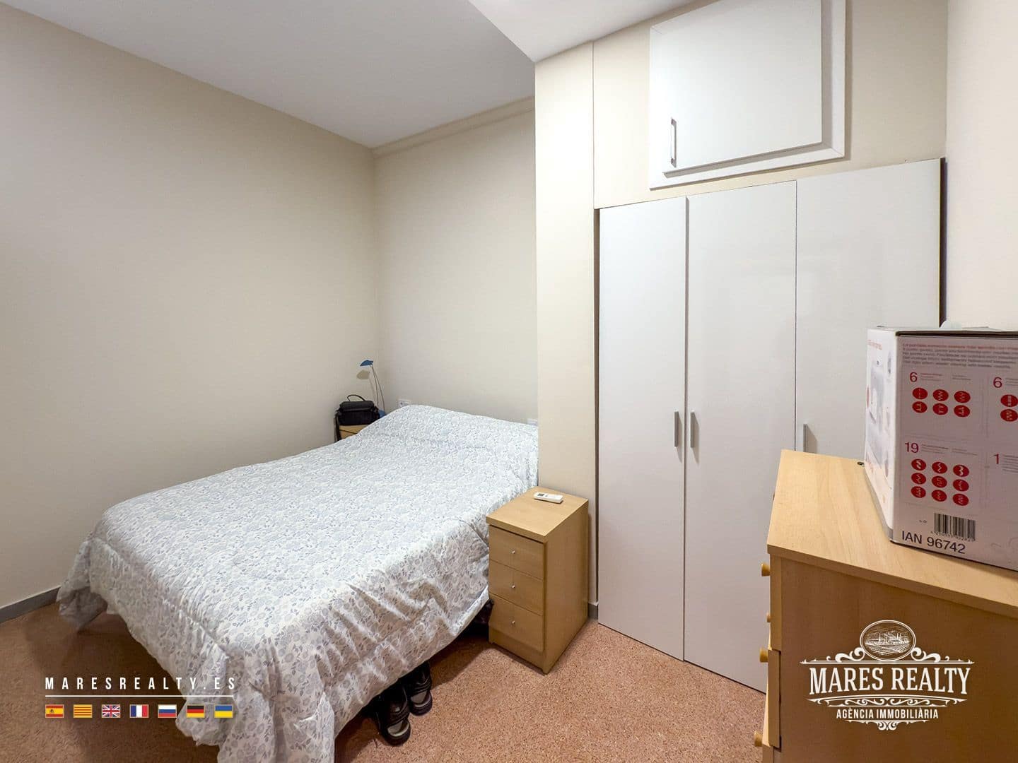 2 bedroom Flat for sale in Lloret de Mar with garage - € 250,000 (Ref: 9183267)