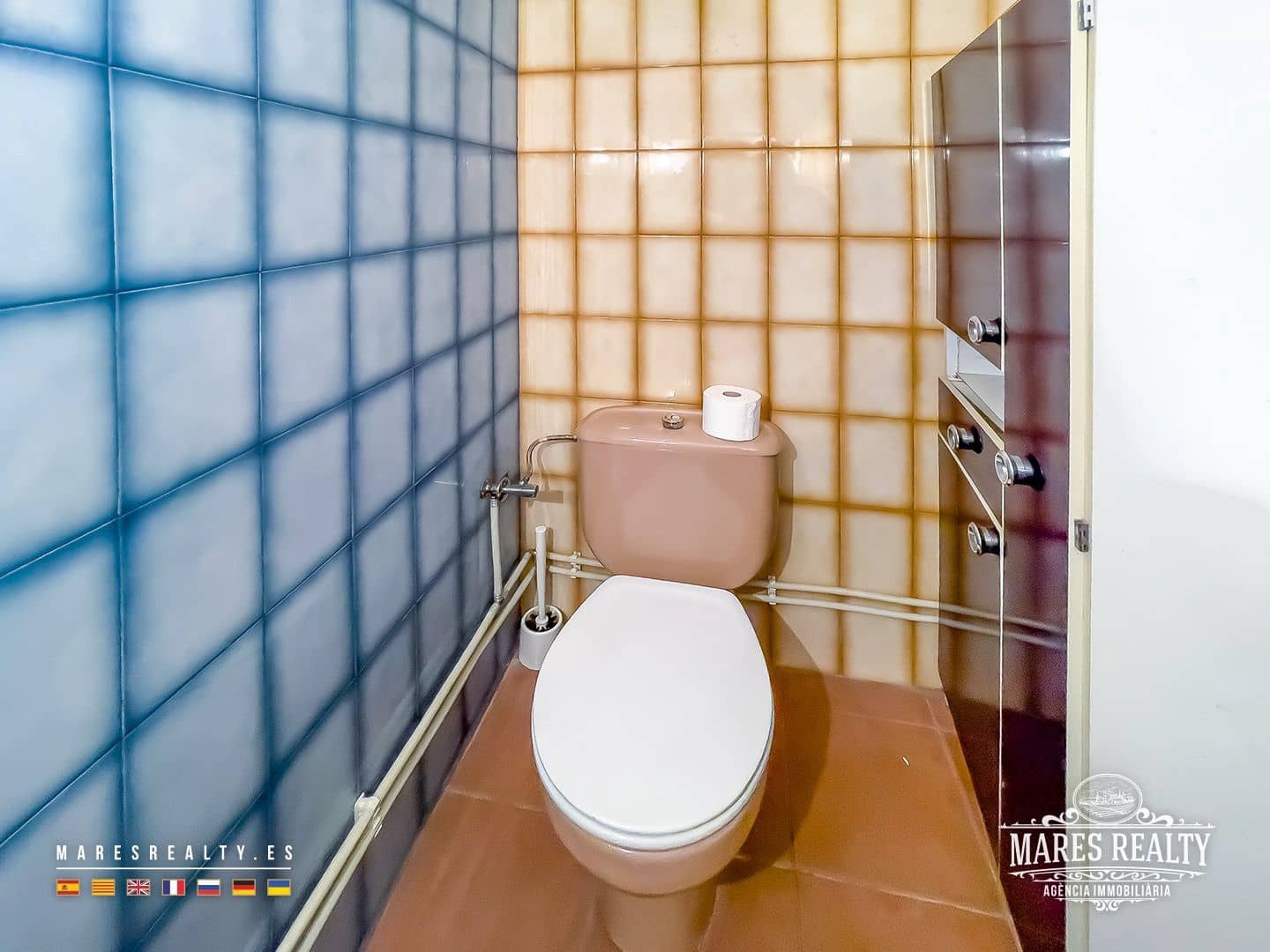 10 slaapkamer Villa te koop in Sils met zwembad garage - € 245.000 (Ref: 9186643)