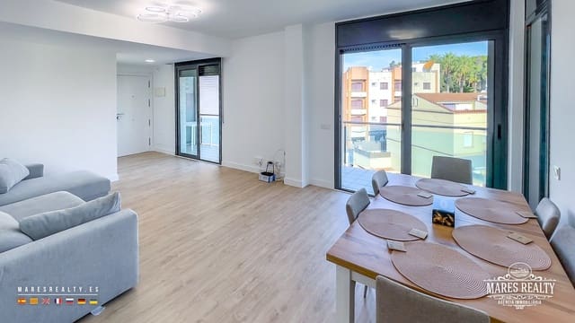 3 soverom Leilighet til salgs i Fenals, Lloret de Mar - € 275 000 (Ref: 9204223)