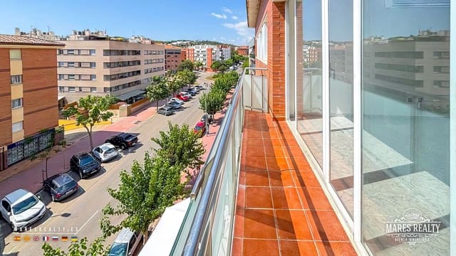 3 camera da letto Attico in vendita in Fenals, Lloret de Mar con piscina garage - 279.000 € (Rif: 9212515)