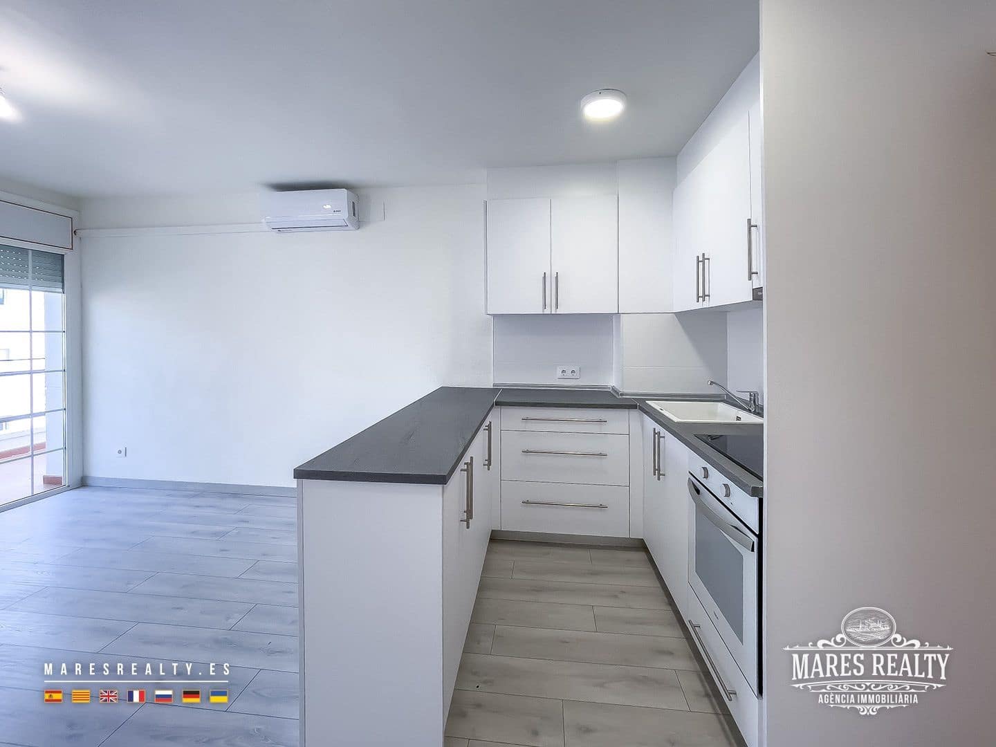 1 quarto Apartamento para venda em Lloret de Mar com piscina - 179 000 € (Ref: 9217007)