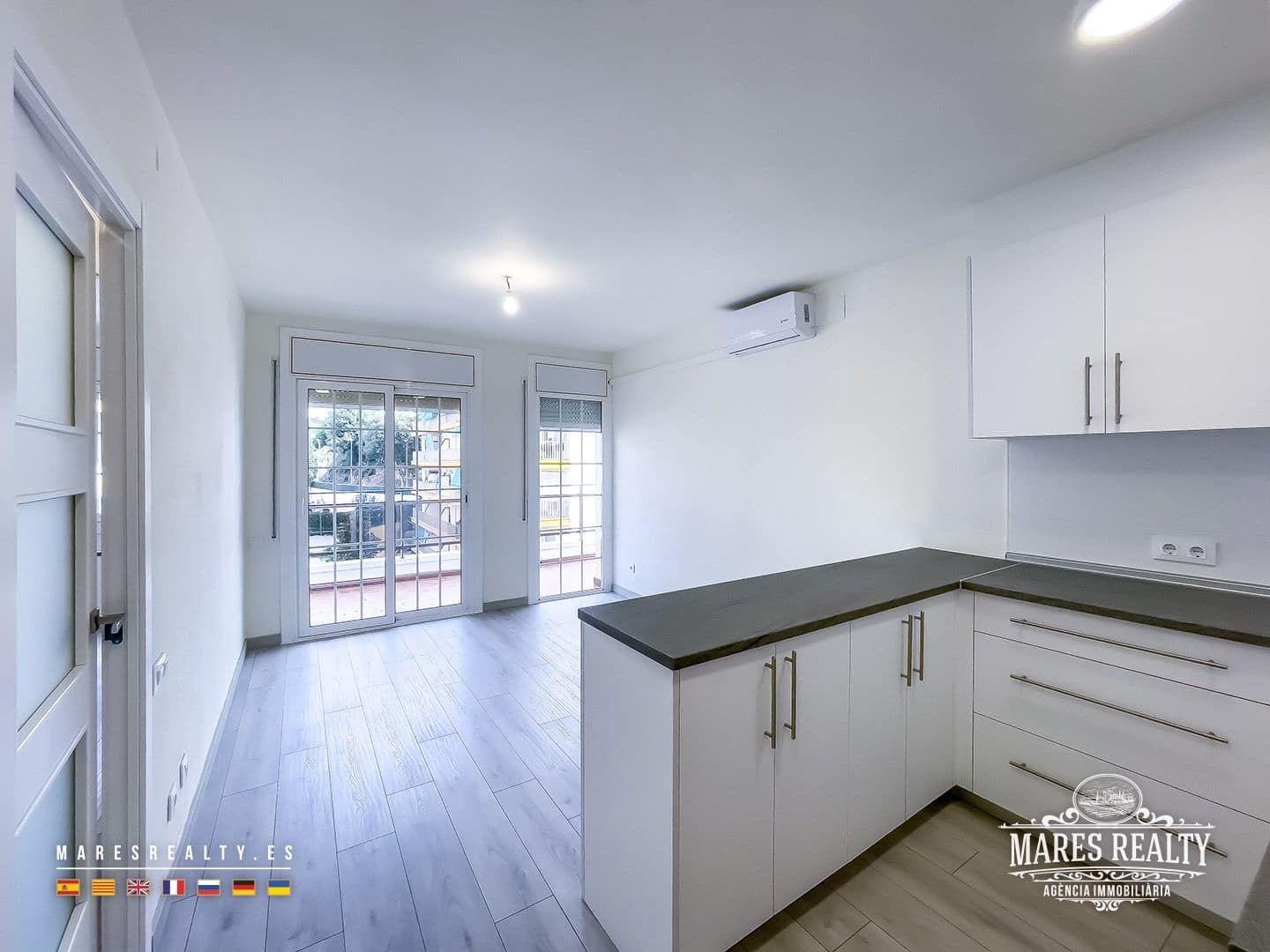 1 quarto Apartamento para venda em Lloret de Mar com piscina - 179 000 € (Ref: 9217007)